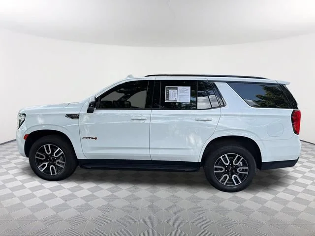 Used 2022 Summit White GMC AT4 image 8