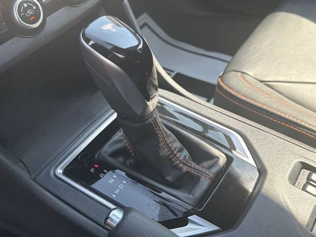 Used 2018 White Subaru 2.0i Limited image 19