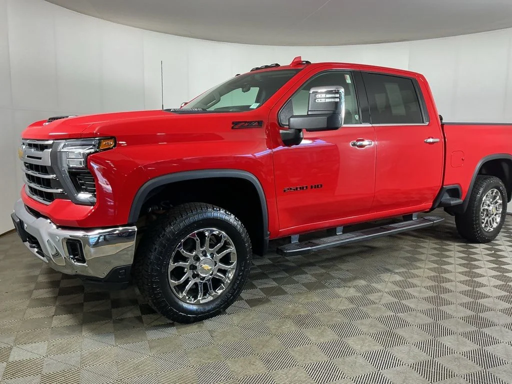 Used 2024 Red Chevrolet LTZ image 4