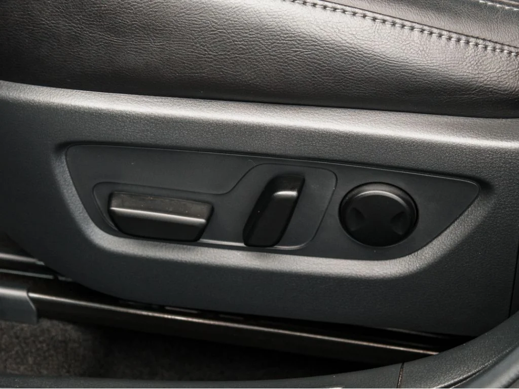 Used 2026 Bet Black Mica Mazda Premium image 11
