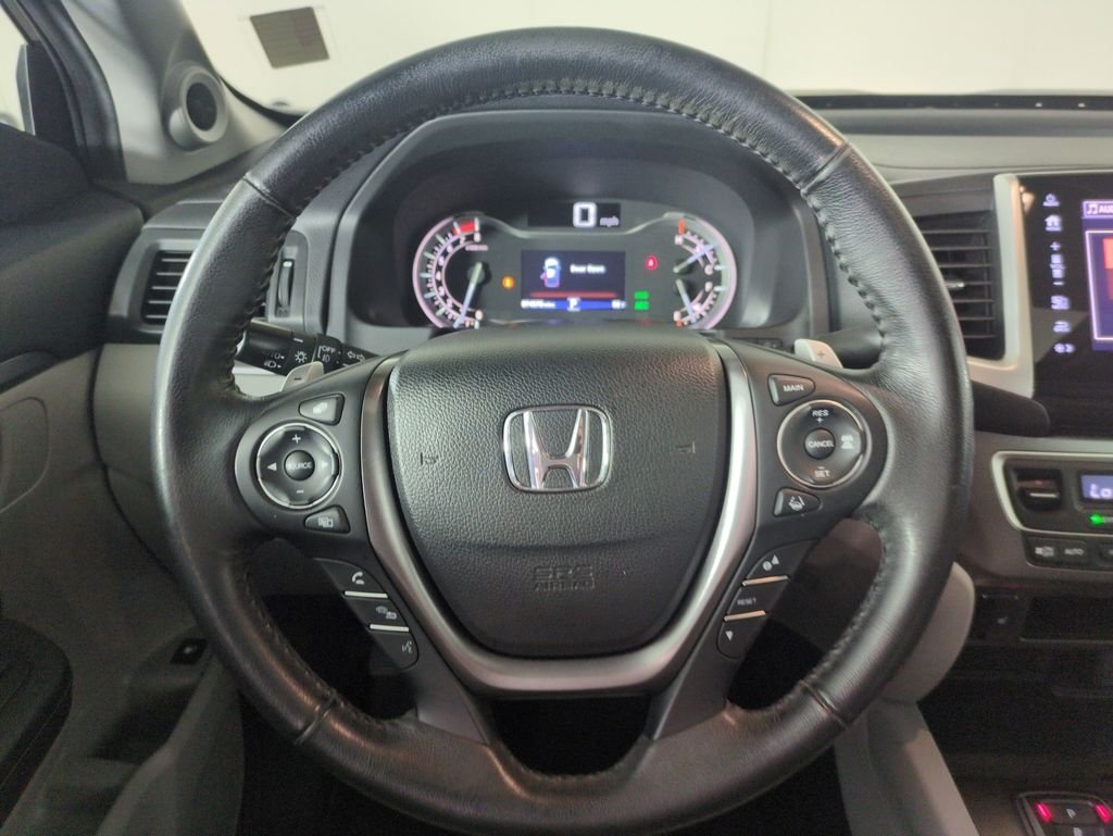 Used 2020  Honda RTL image 14