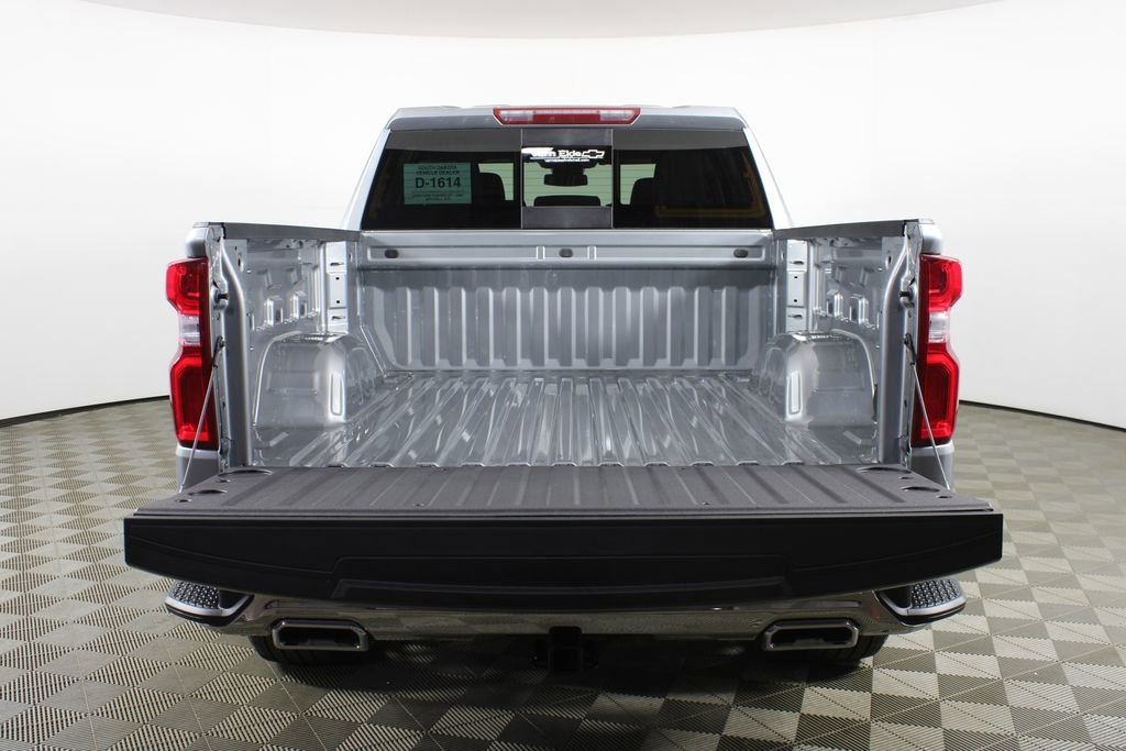 2026 Chevrolet Silverado 1500 LTZ - Photo 7