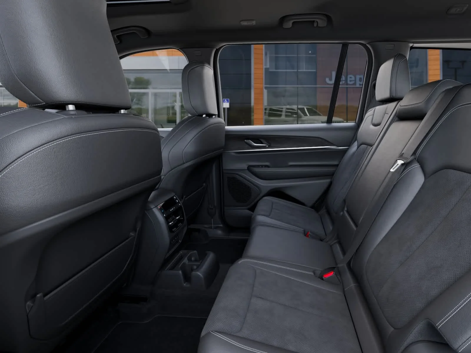 New 2026 Diamond Black Crystal Pearlcoat Jeep Laredo Altitude image 23