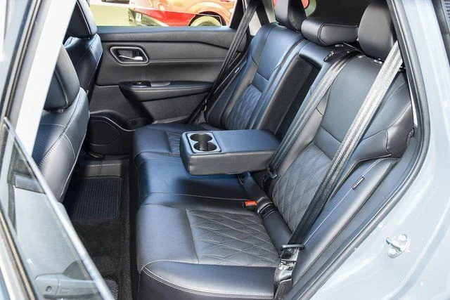 2024 Nissan Rogue Platinum - Photo 23