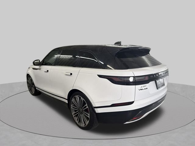 Certified Used 2024 Fuji White Land Rover Dynamic SE image 7