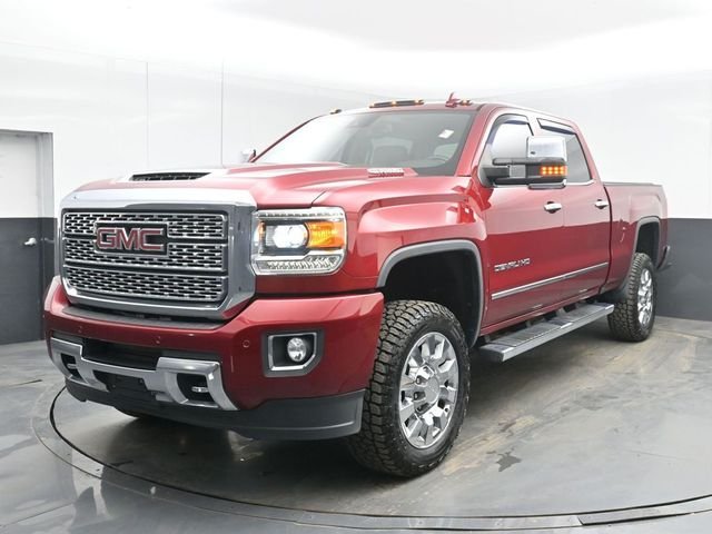 Used 2019 Red GMC Denali image 9