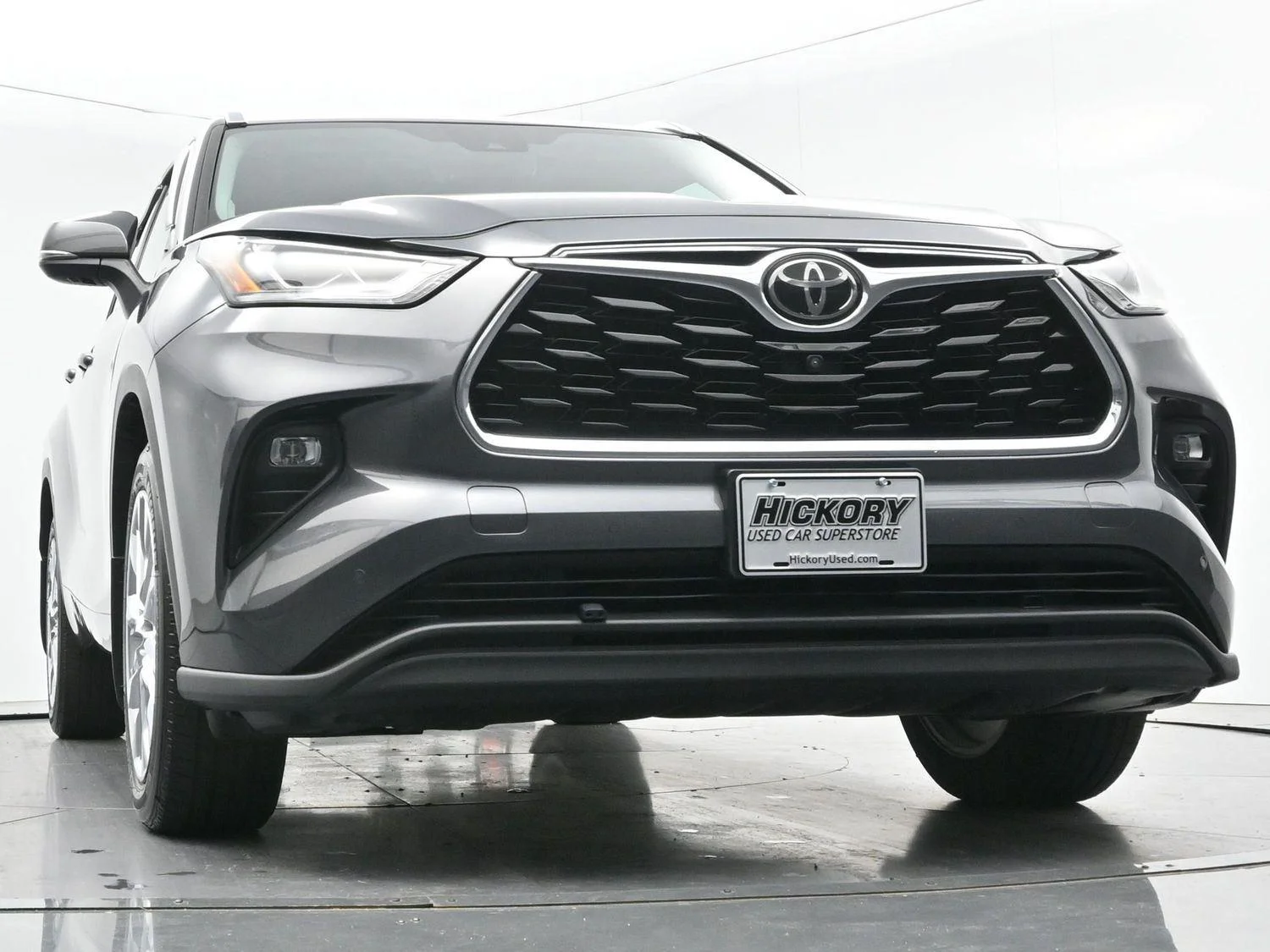 Used 2021 Magnetic Gray Metallic Toyota Limited image 45