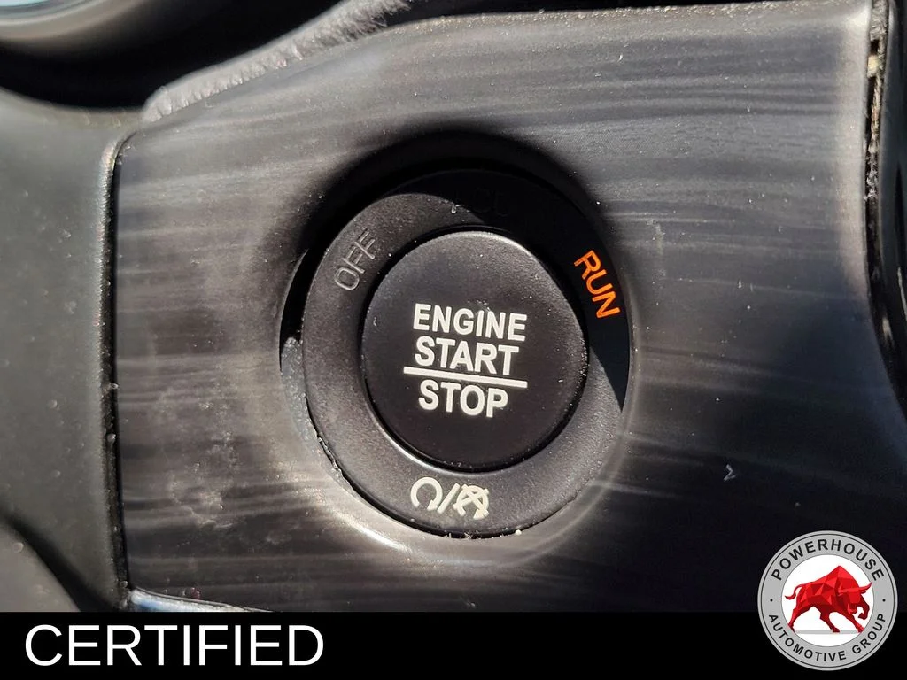 Used 2021 Red Jeep Limited image 36
