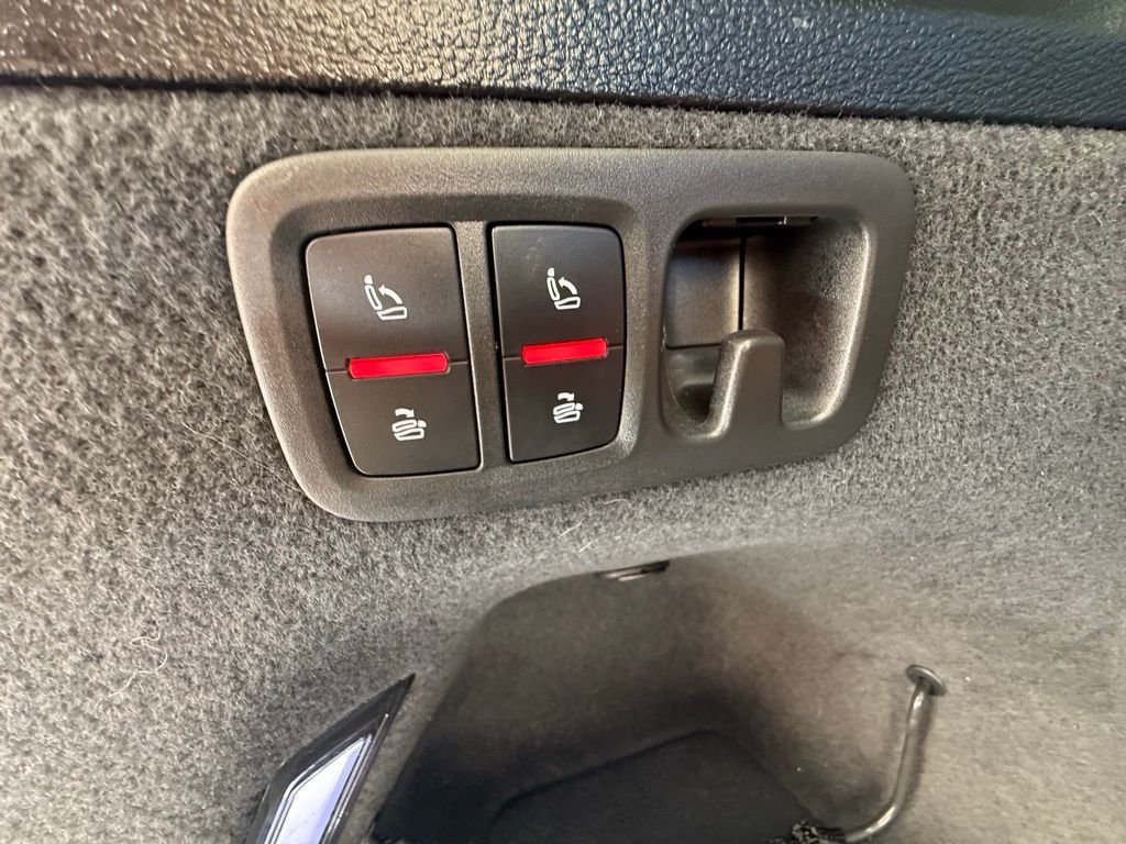 Used 2020 Gray Metallic Audi 45 Premium Plus quattro image 18