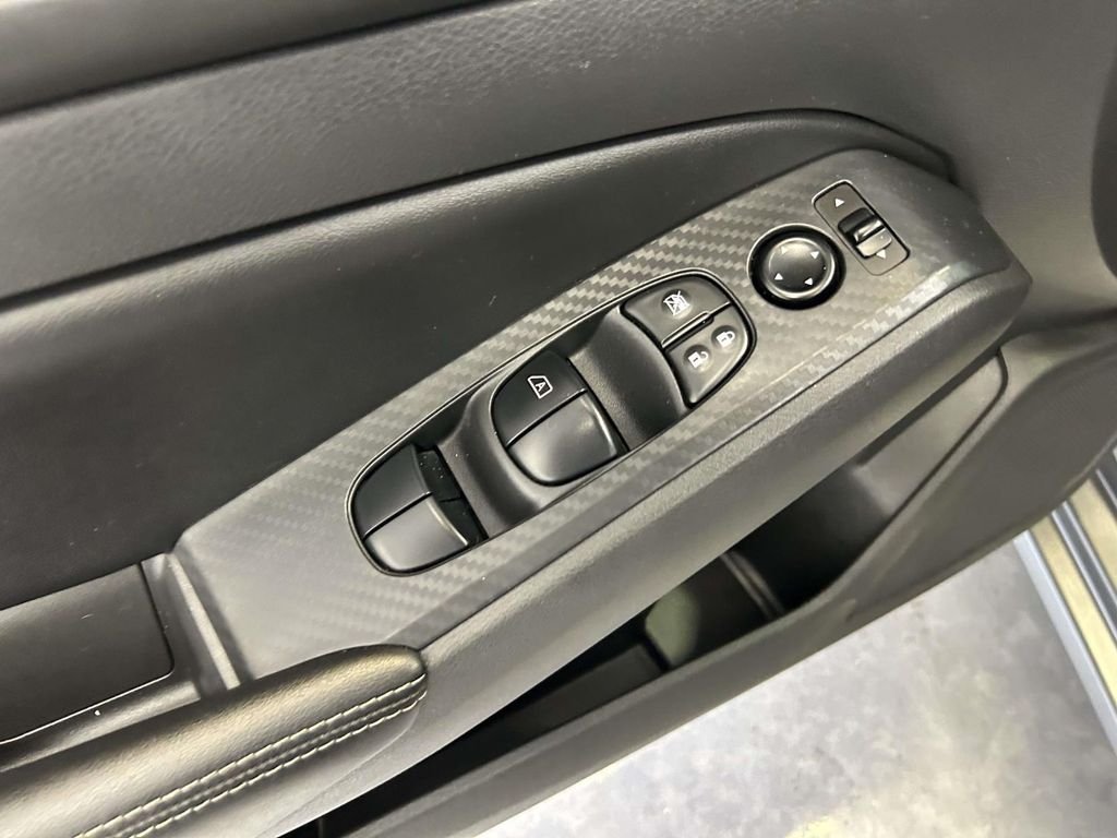 Used 2025 Gray Nissan 2.5 SV image 16