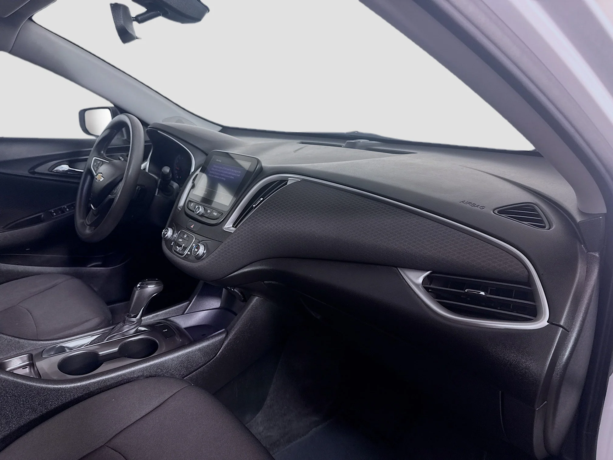 Used 2019 Summit White Chevrolet LS image 26
