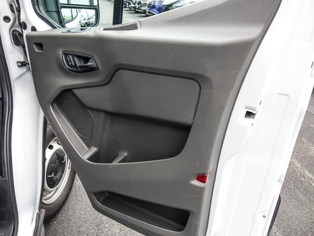 Used 2024 Oxford White Ford Base image 30