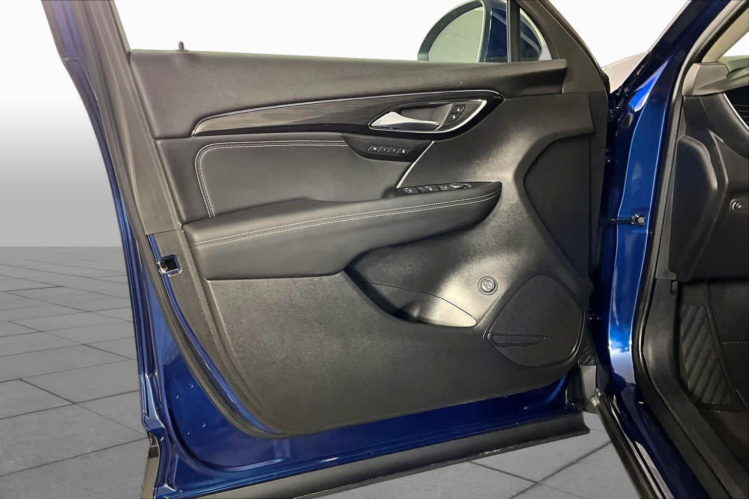 Used 2023 Sapphire Metallic Buick Essence image 20
