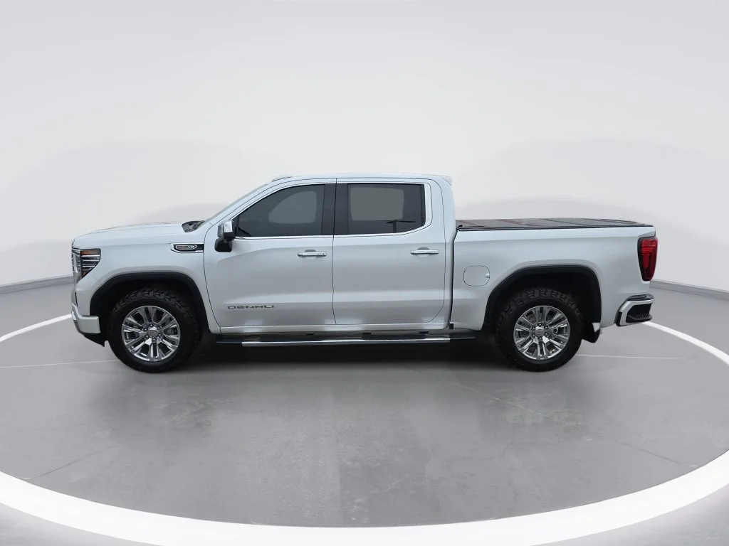 Certified Used 2023 WHITE FROST TRICOAT GMC Denali image 7