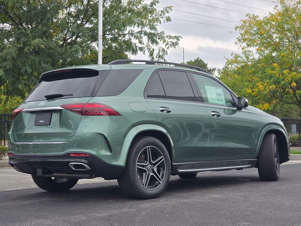 New 2026 MANUFAKTUR Ireland Mid Green Metallic Mercedes-Benz GLE 450 image 28