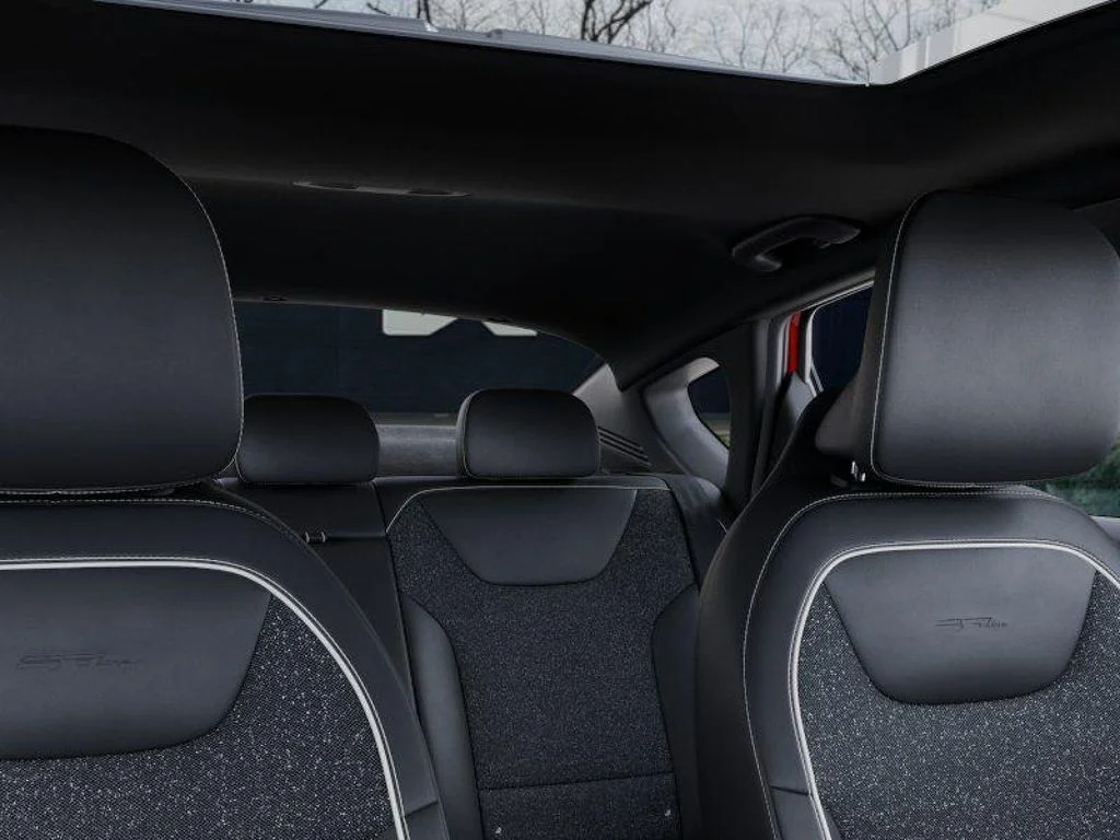 2025 Kia K4 GT-Line - Photo 27