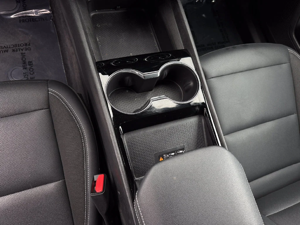 Used 2024 Black Chevrolet LT image 28