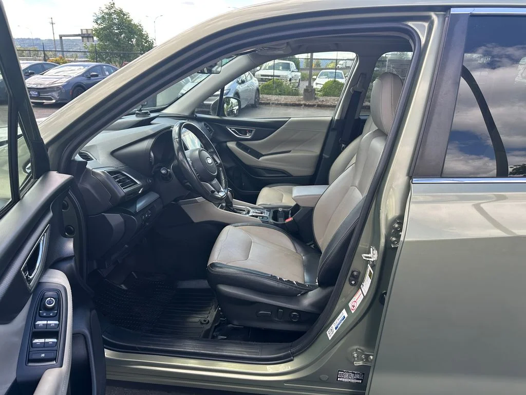 Used 2019 Green Subaru Limited image 13