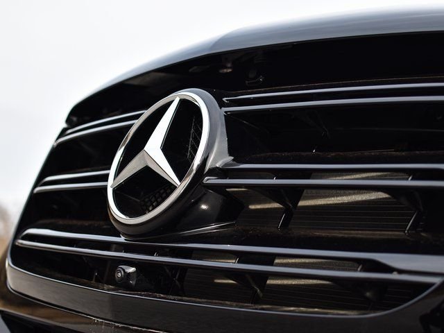 New 2026 Jet+Black Mercedes-Benz Cargo 170 WB image 6