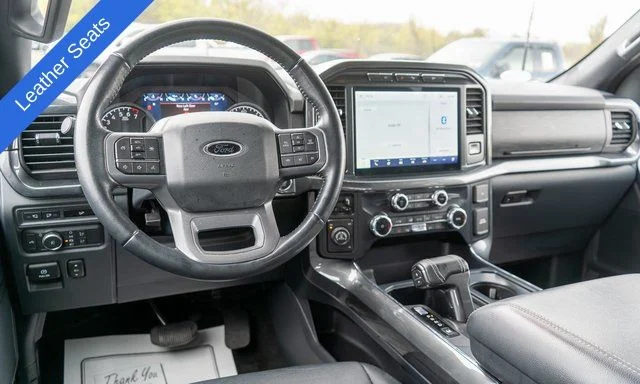 Used 2022 Red Ford XLT image 11