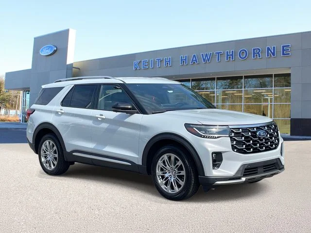 New 2026 Space White Metallic Ford Platinum™ image 1
