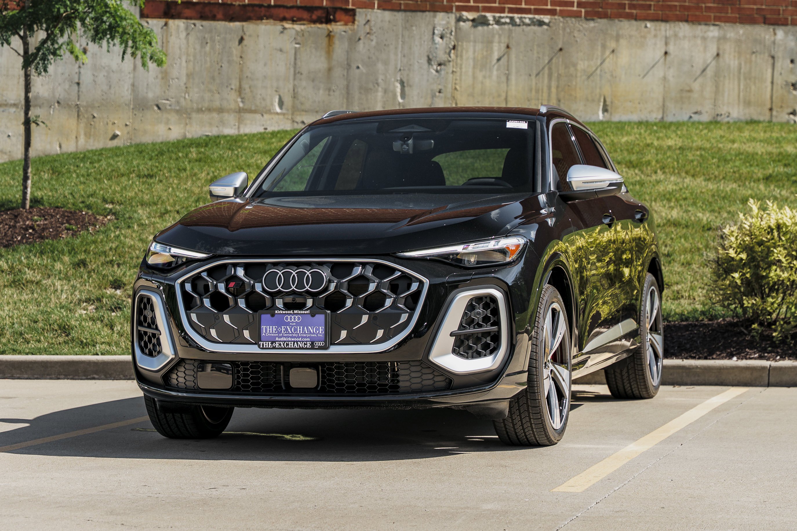 New 2026 MYTHOS BLACK Audi Premium Plus image 7