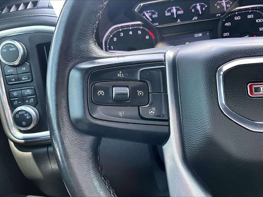 Used 2021 Red GMC Elevation image 18