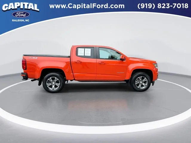 Used 2019 Orange Chevrolet Z71 image 9