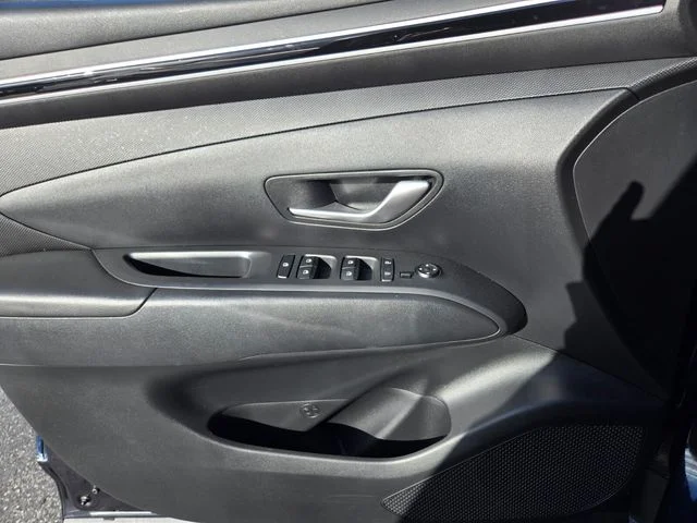 Used 2022 Blue Hyundai Blue image 35