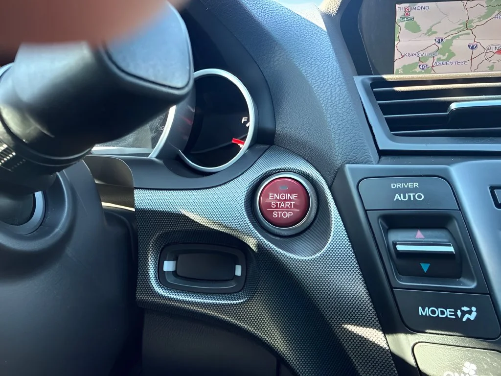 Used 2012  Acura SH-AWD image 21