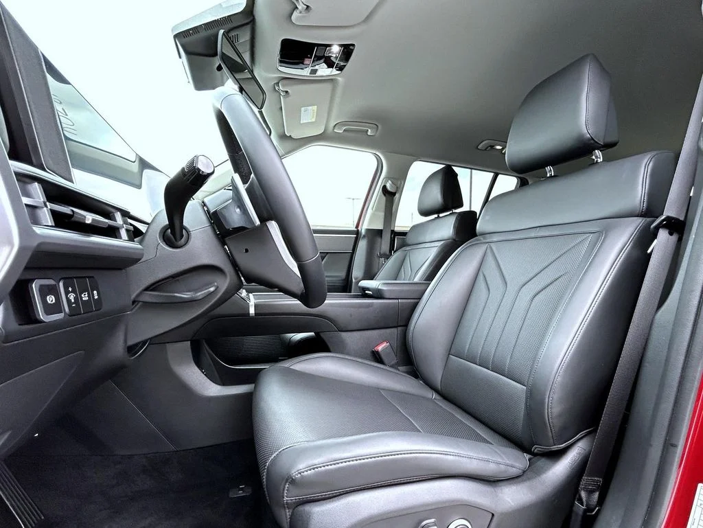 Used 2026 Red Hyundai SEL image 11