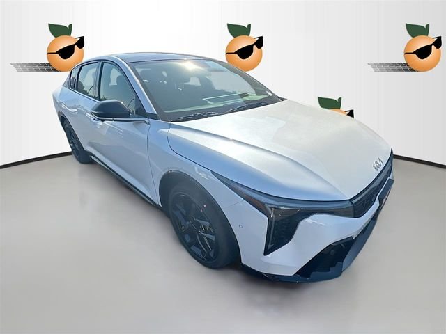 2025 Kia K4 GT-Line Turbo AT's photo