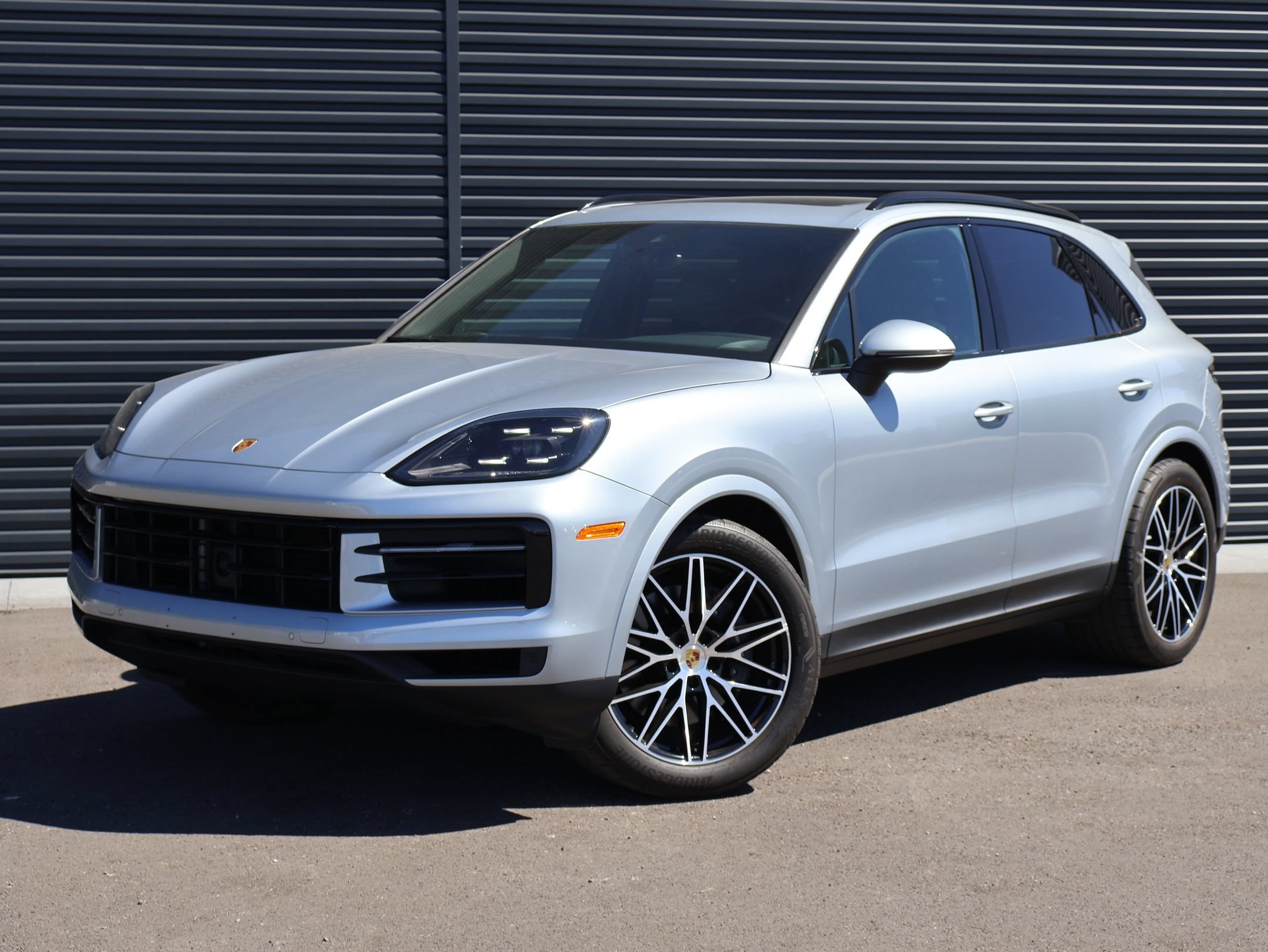 Used 2024 Dolomite Silver Metallic Porsche  image 1