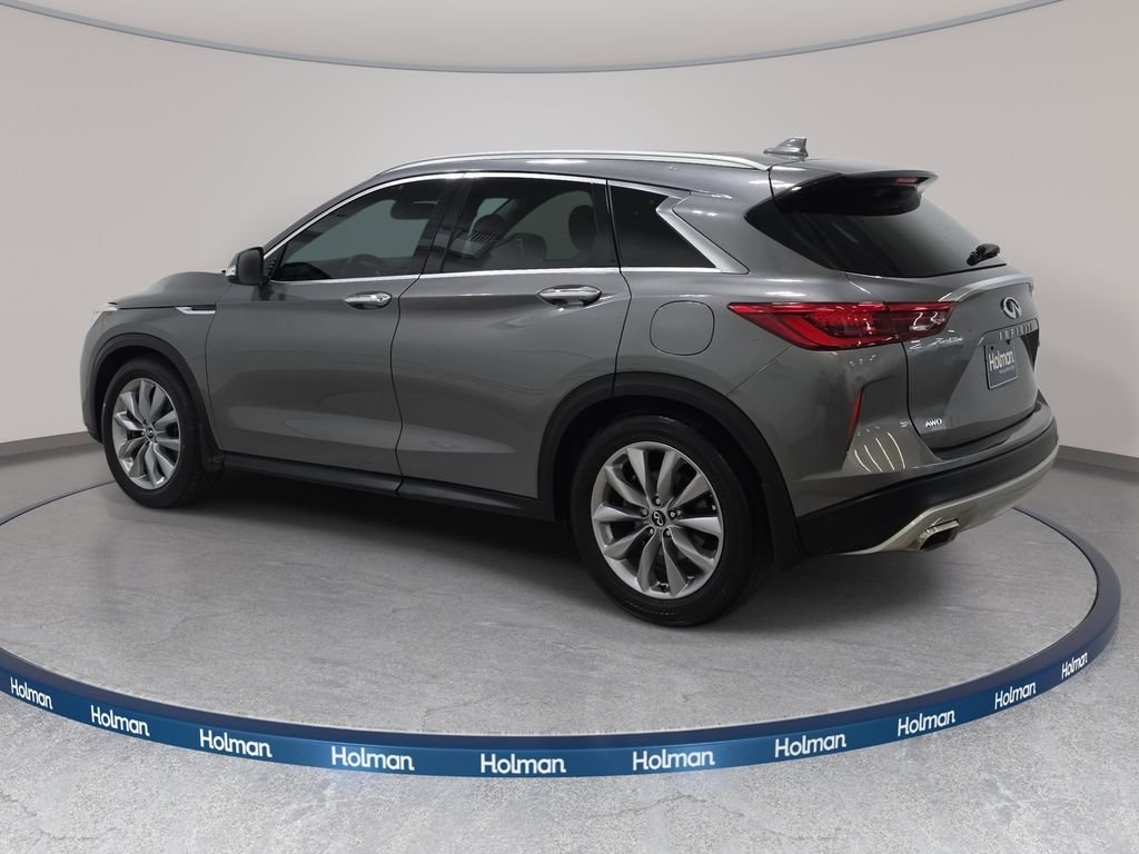 Used 2019 Graphite Shadow INFINITI LUXE image 8