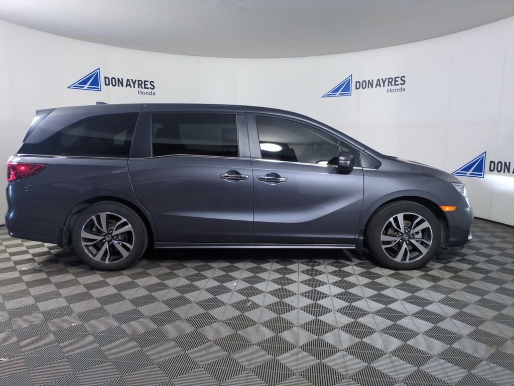 Certified Used 2024 Modern Steel Metallic Honda Touring image 10