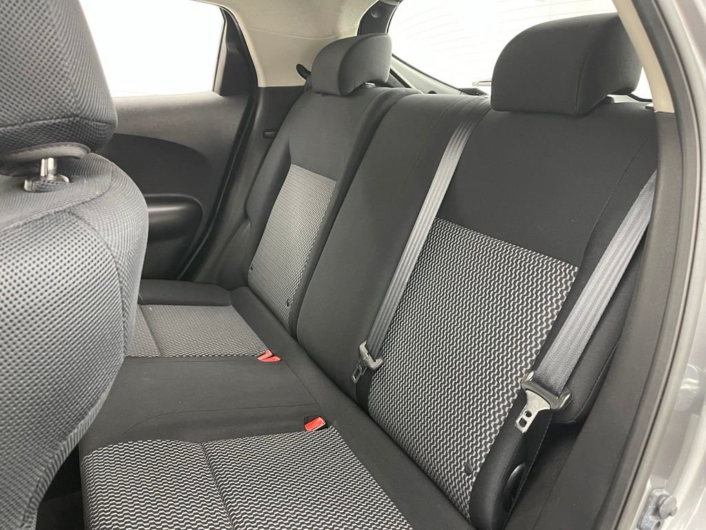 Used 2015 Gun Metallic Nissan S image 33