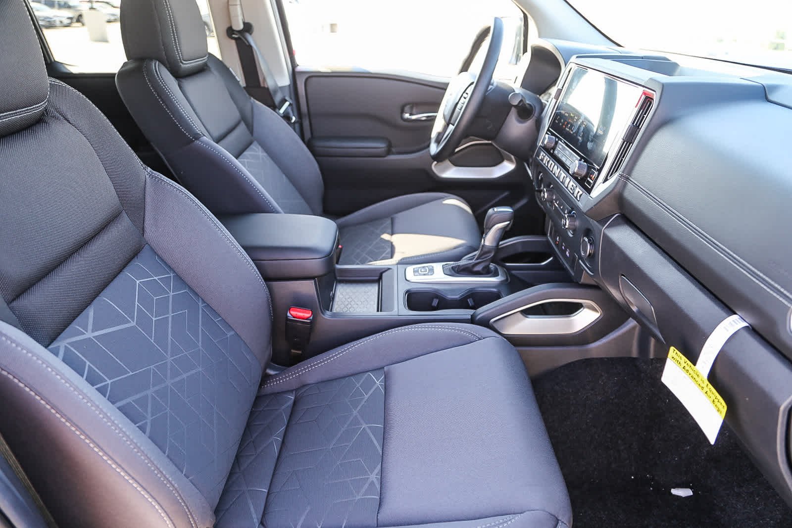 New 2026 Bluestone Pearl Nissan Crew Cab SV image 18