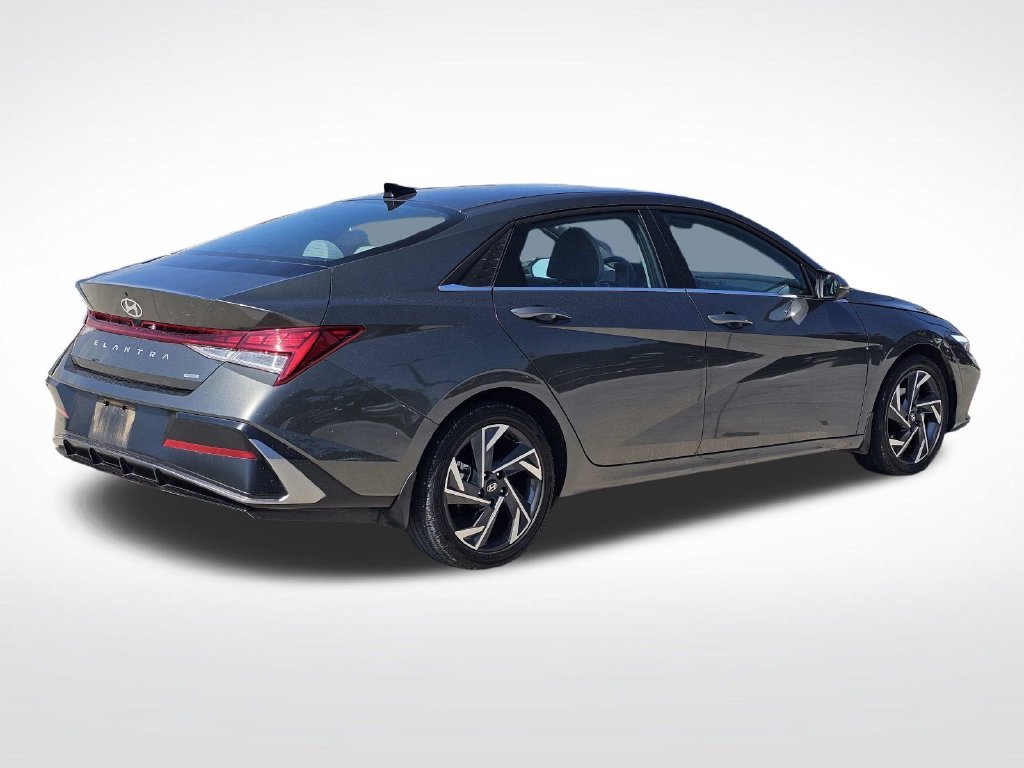 Used 2025 Gray Hyundai Limited image 12