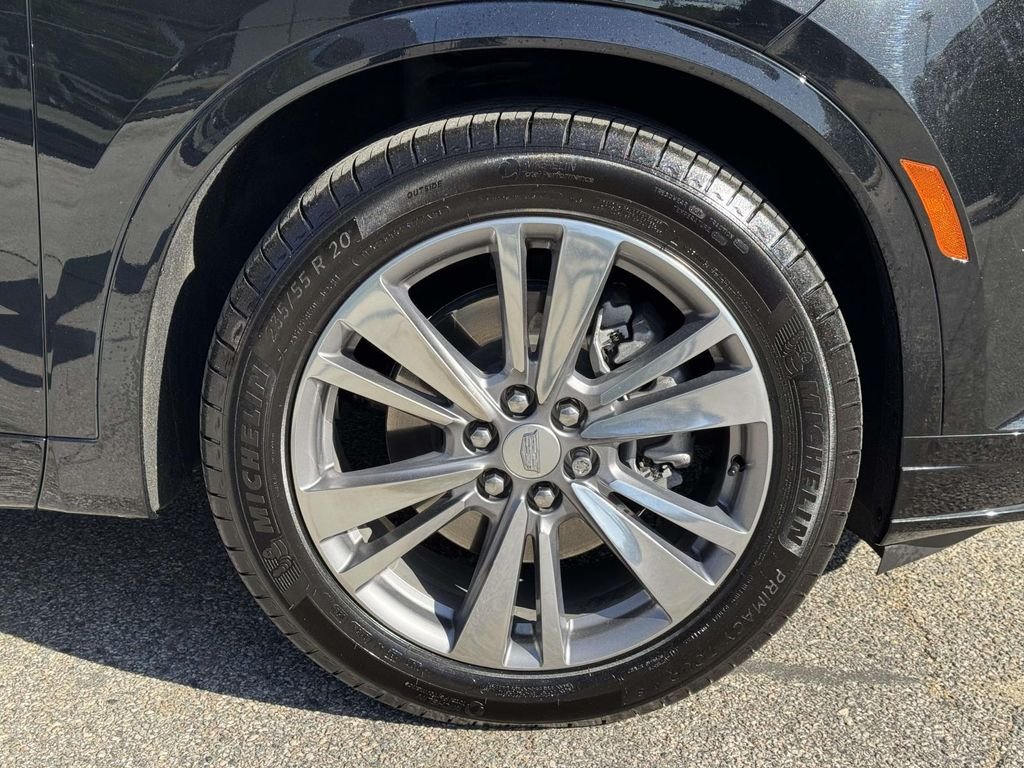 Used 2024 Black Cadillac Premium Luxury image 27
