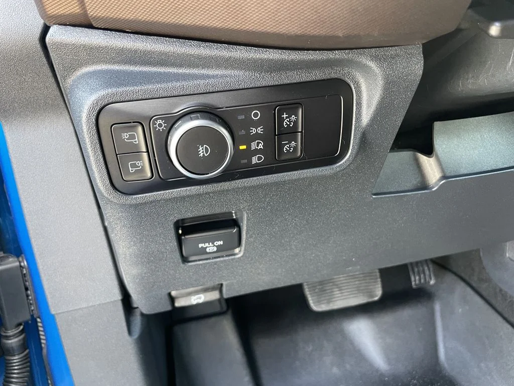 Used 2023 Velocity Blue Metallic Ford Outer Banks image 17