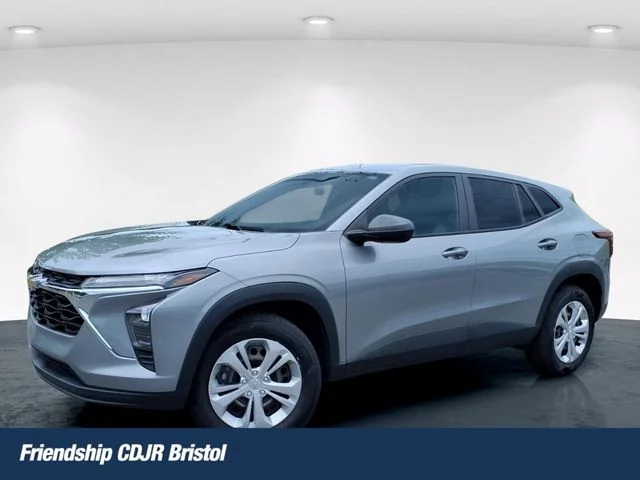 2024 Chevrolet Trax LS's photo