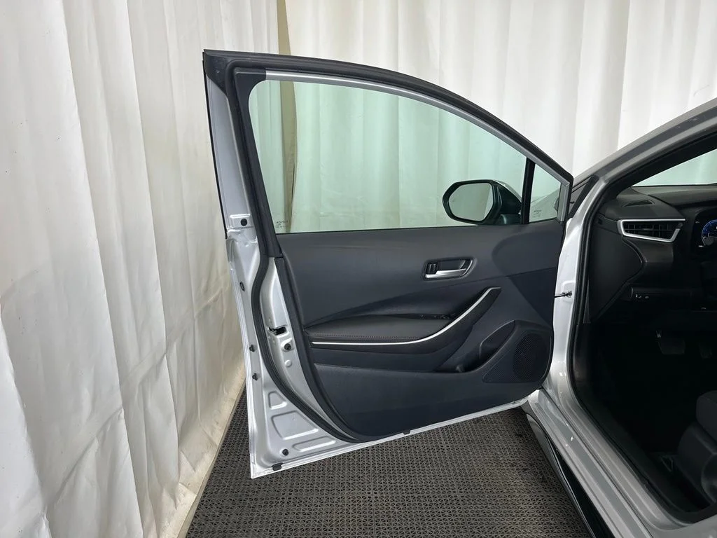 Used 2025 Silver Toyota SE image 19