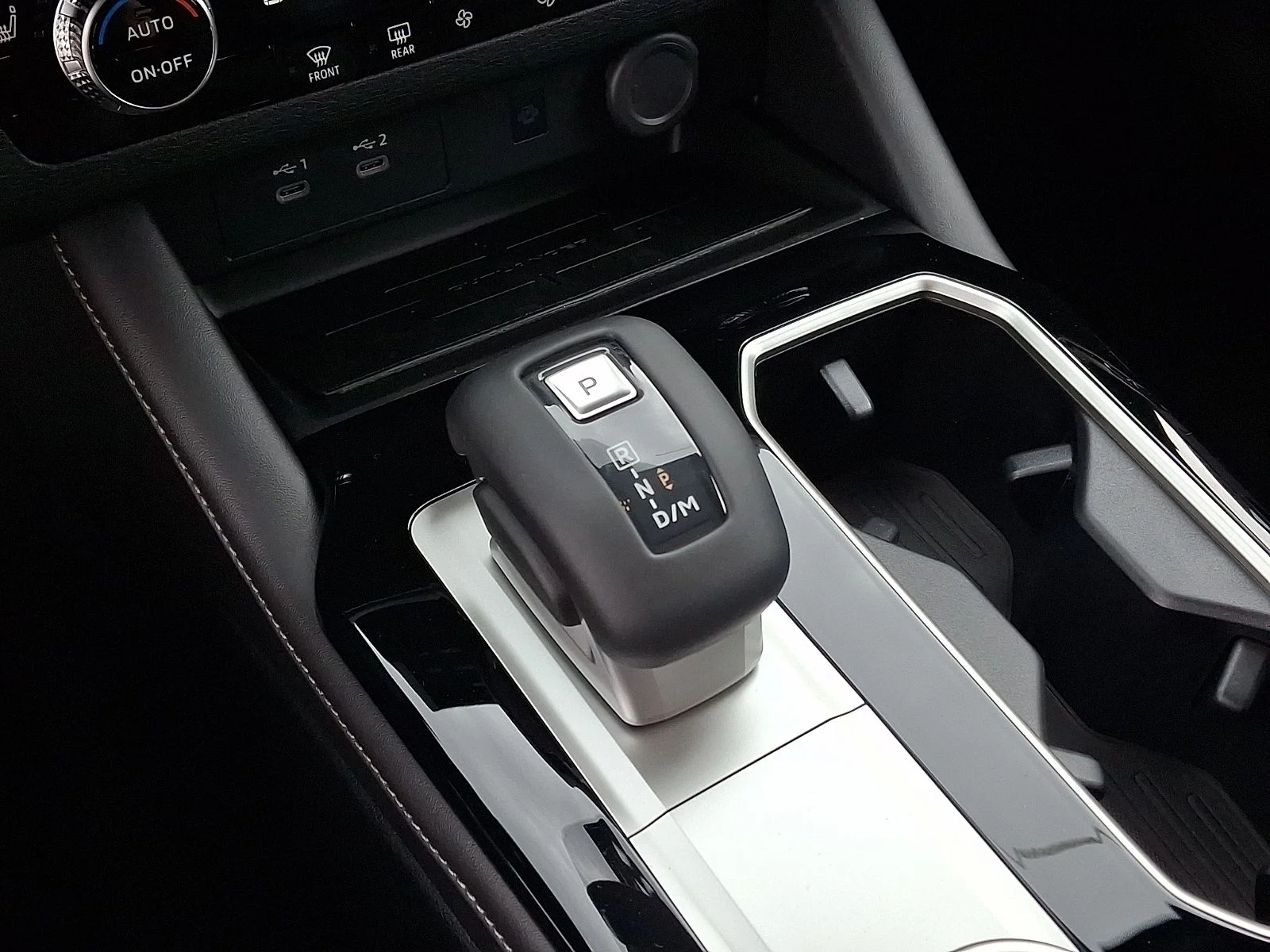 New 2026 Gray Mitsubishi LE image 15