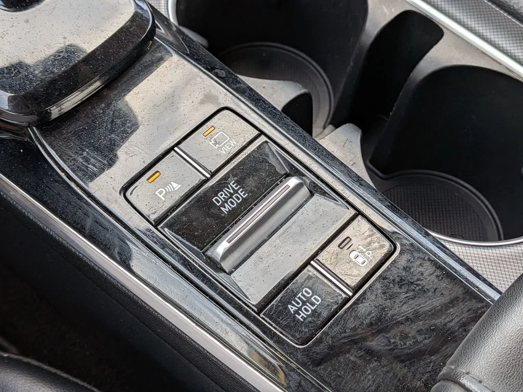 Used 2020 Gray Hyundai Limited image 23