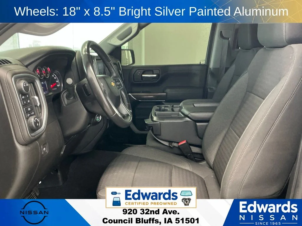 Used 2022 Gray Chevrolet LT image 24