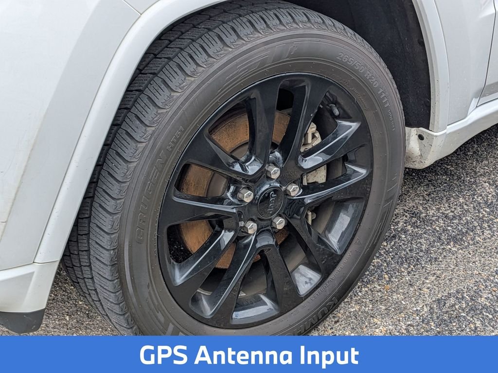 Used 2021 White Jeep Laredo X image 8