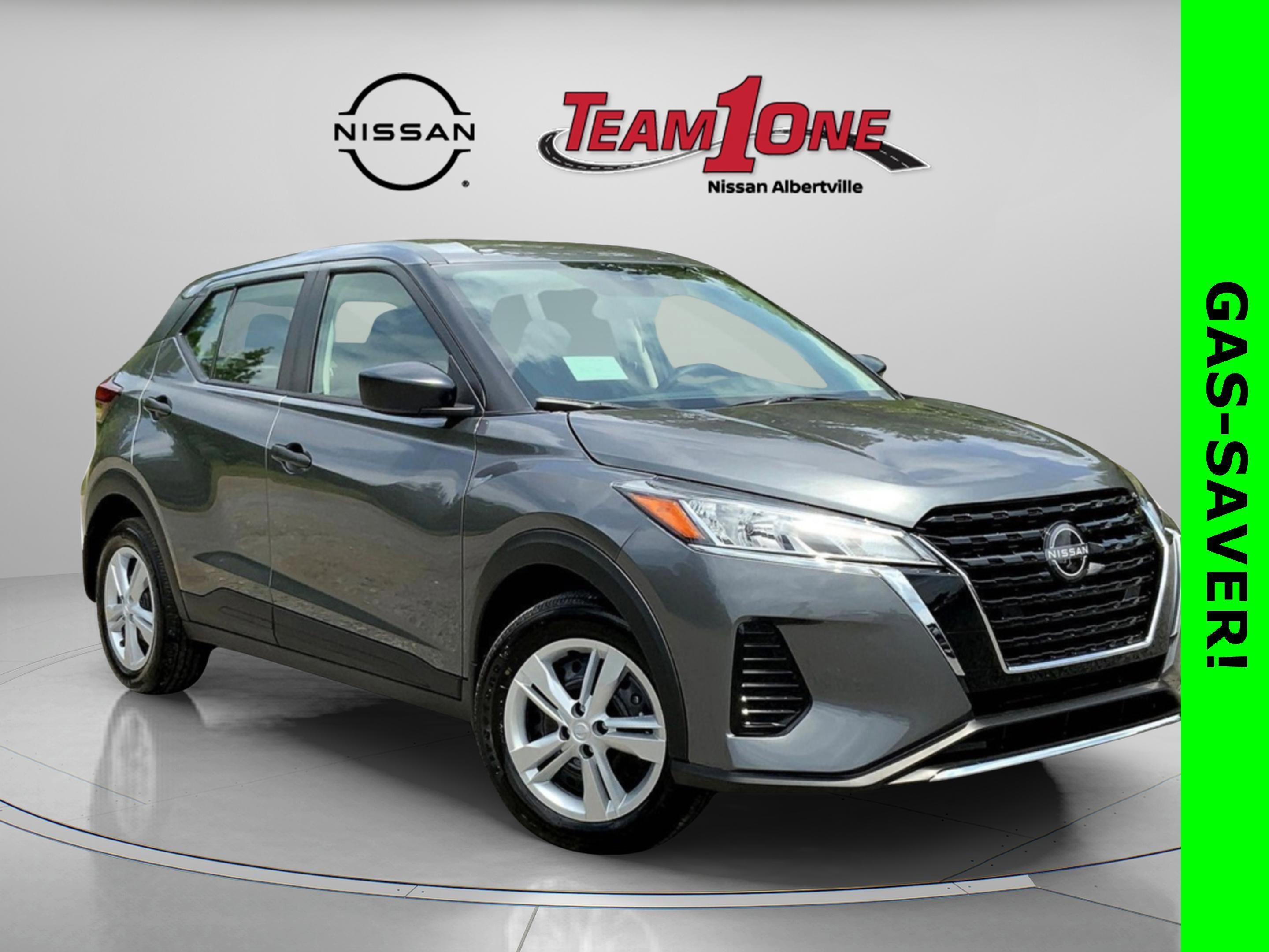 2025 Nissan KICKS PLAY Base