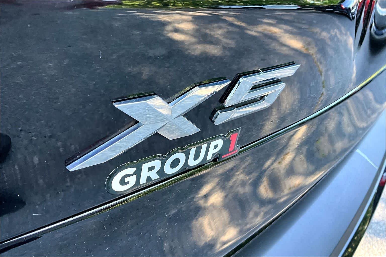 Used 2023 Black Sapphire Metallic BMW xDrive40i image 10