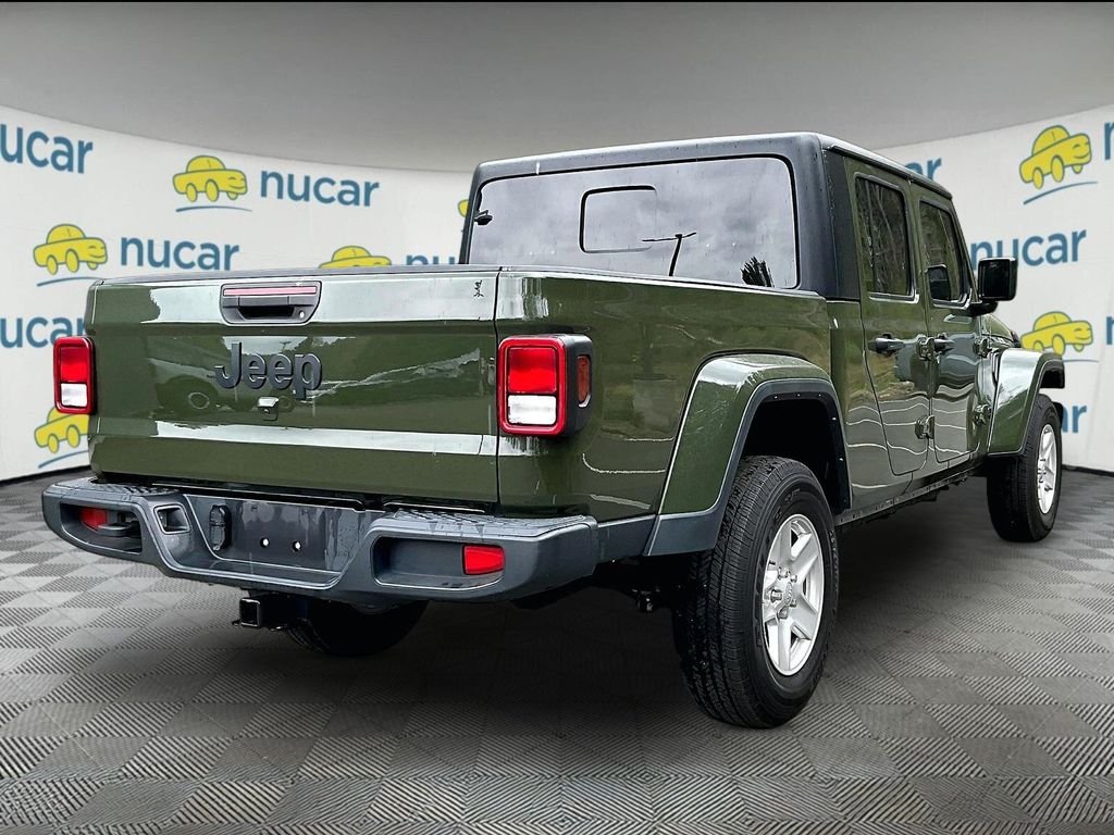 Used 2022 Green Jeep Sport image 8