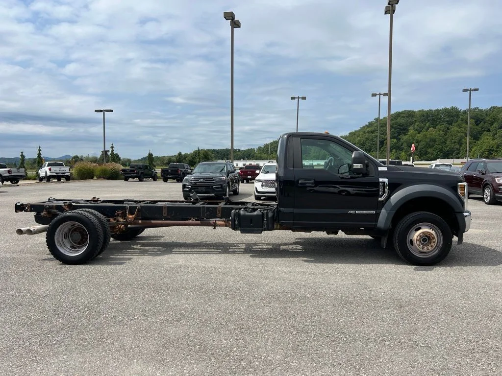 2019 Ford F-550 Super Duty Chassis Cab XL - Photo 14